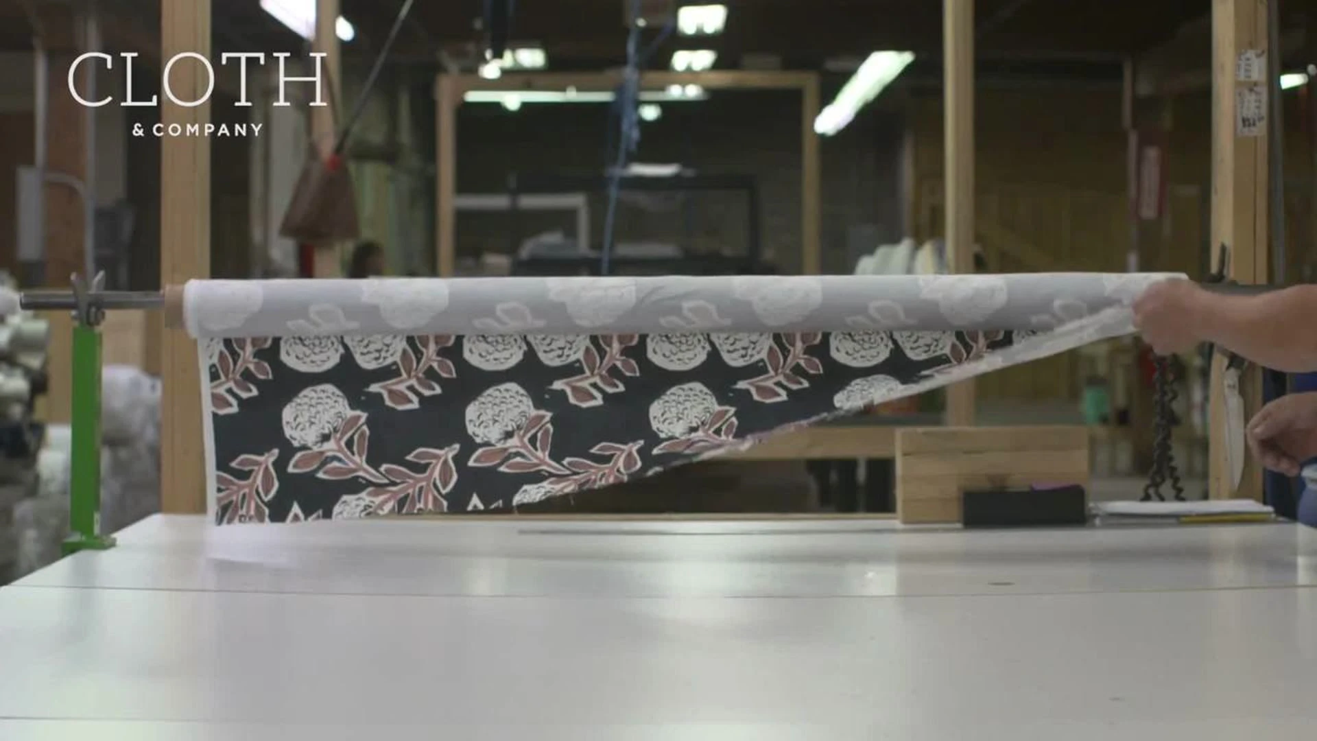 Skyline Furniture Mfg Inc Zachary Slipcover Dining Chair, Oxford Stripe Charcoal 5 Skyline Furniture Mfg Inc Zachary Slipcover Dining Chair, Oxford Stripe Charcoal - Image 3